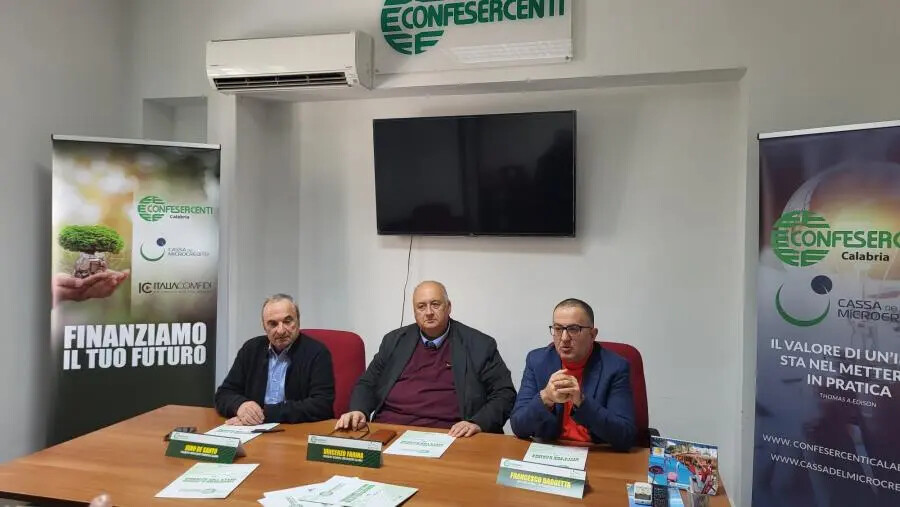 images Al via il progetto di Confesercenti Calabria per finanziamenti a micro, piccole e medie imprese senza intermediazione bancaria