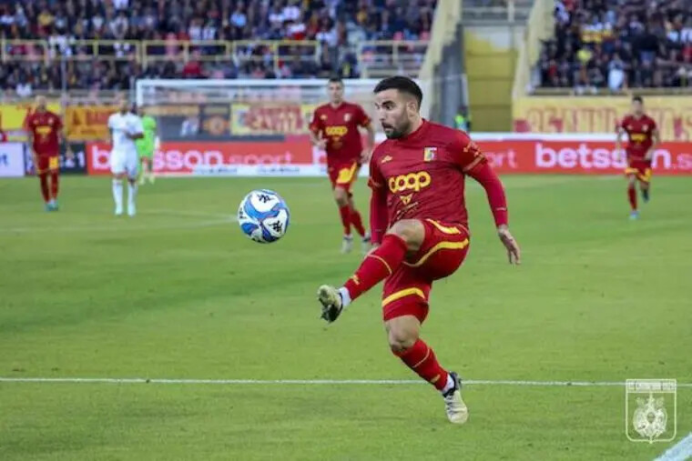 images Serie B, Reggiana e Catanzaro in campo alle 15: le formazioni ufficiali