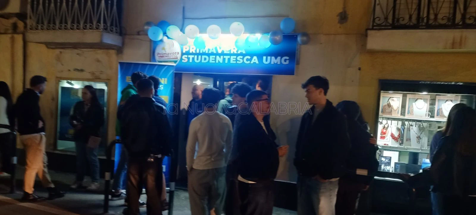 95a00a70-ce7a-43c4-945d-579687cedbf3_primav-studentesca1_watermark.webp 95a00a70-ce7a-43c4-945d-579687cedbf3_primav-studentesca1_watermark.webp