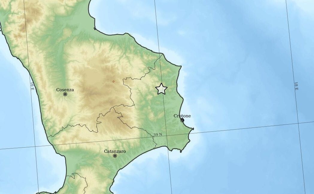 Trema la terra nel crotonese, scossa di magnitudo 3.7 con epicentro a San Nicola dell'Alto images Trema la terra nel crotonese, scossa di magnitudo 3.7 con epicentro a San Nicola dell'Alto