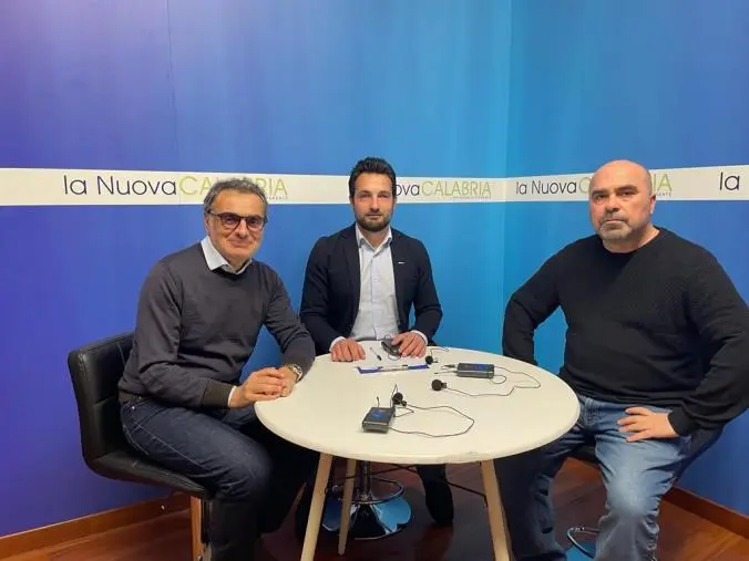 Catanzaro Capitale: giallorossi fra mercato e Palermo, i nodi del quartiere Lido (LA DIRETTA) images Catanzaro Capitale: giallorossi fra mercato e Palermo, i nodi del quartiere Lido (LA DIRETTA)