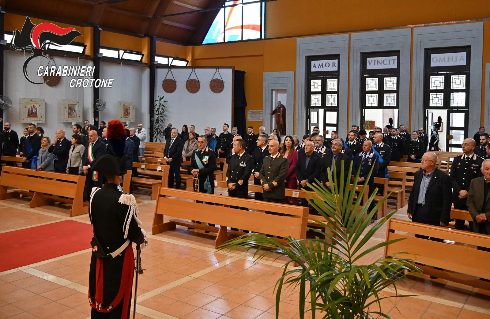 Crotone celebra la Virgo Fidelis: fede, memoria e gratitudine per l’Arma dei Carabinieri