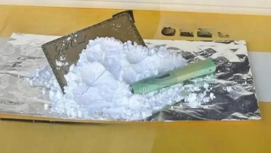 Cocaina in vetrina, il legale della profumeria: "Maldestra estrapolazione" images Cocaina in vetrina, il legale della profumeria: "Maldestra estrapolazione"