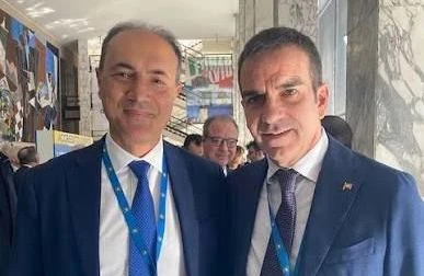 Giannetta con Vannacci, Occhiuto rompe: “Fuori dalla maggioranza. Col Generale niente da spartire"