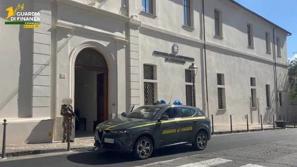 Operazione antidroga in Calabria, colpo al narcotraffico della 'ndrangheta vibonese: 15 arresti