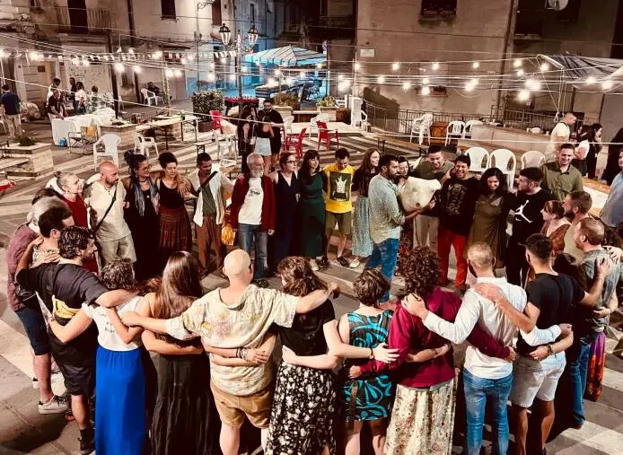 In 5mila a festeggiare i 10 anni di "Felici & Conflenti" images In 5mila a festeggiare i 10 anni di "Felici & Conflenti"