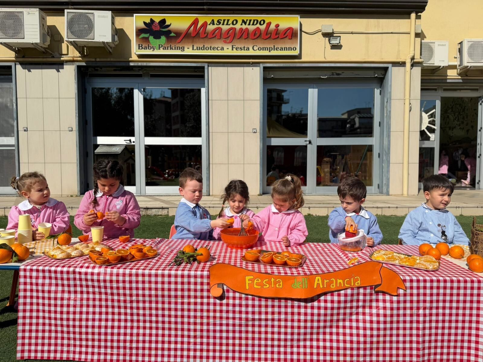 images Educazione alimentare a scuola, al Polo Magnolia di Corigliano Rossano la "Giornata dell'arancia"