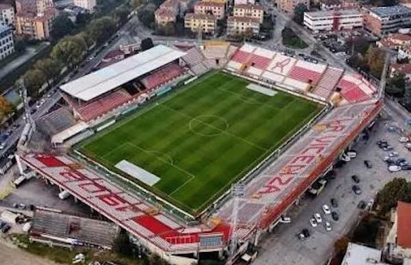 images Serie BKT, Vicenza e Catanzaro in campo alle 20.30: le probabili formazioni