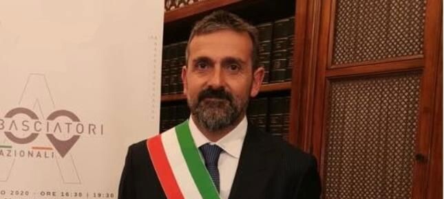 Tropea, la minoranza contro il sindaco: "Chiarisca sui volontari assunti" images Tropea, la minoranza contro il sindaco: "Chiarisca sui volontari assunti"