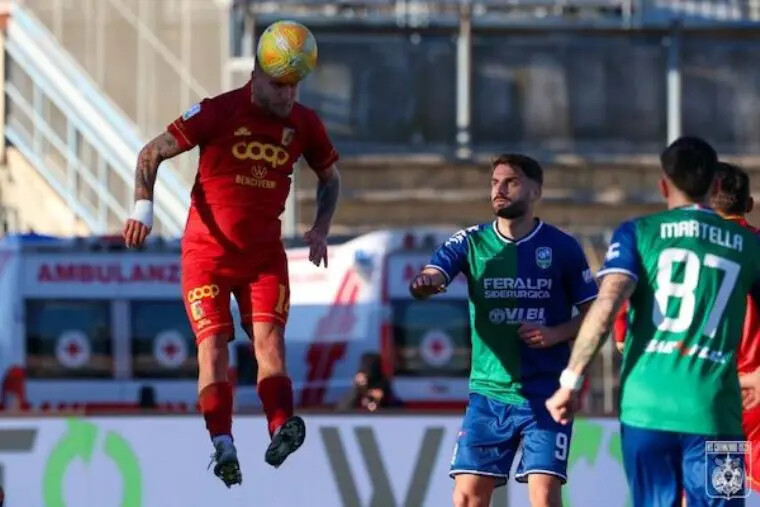 Il Catanzaro prepara il big match col Palermo tra arrivi e partenze images Il Catanzaro prepara il big match col Palermo tra arrivi e partenze