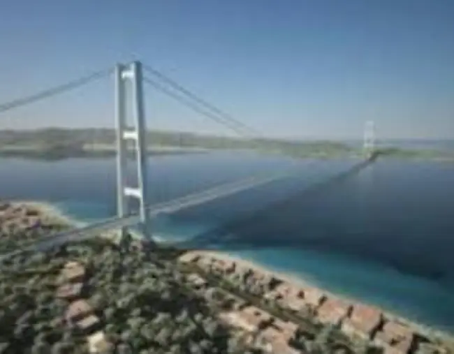 images L'UGL precisa: "Noi favorevoli al ponte sullo Stretto" 