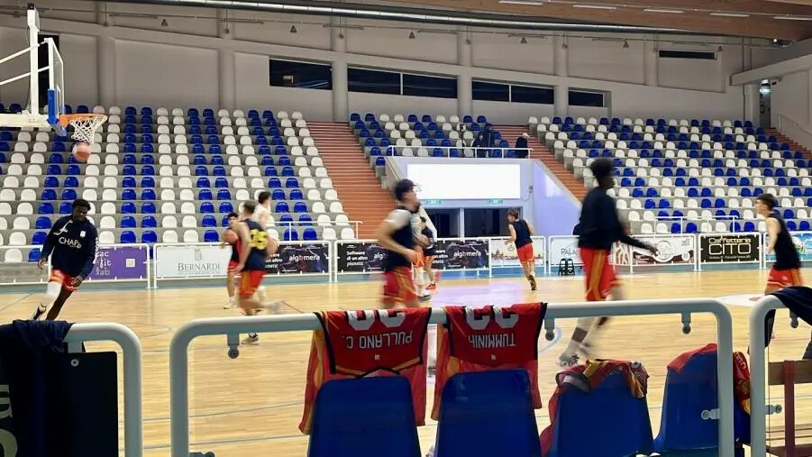 images Basket Academy Under 19 Eccellenza cede solo nel finale a Francavilla Fontana contro la prima in classifica 