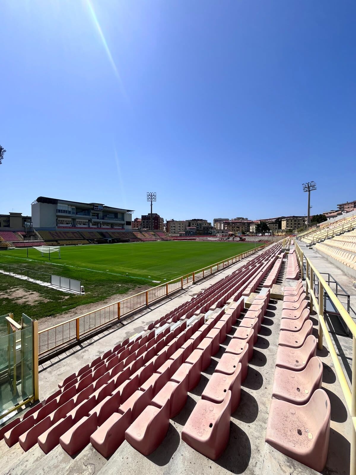 Lavori stadio Ceravolo ancora 'in vacanza' e in 'stand by' per le autorizzazioni, il sopralluogo delle commissioni images Lavori stadio Ceravolo ancora 'in vacanza' e in 'stand by' per le autorizzazioni, il sopralluogo delle commissioni