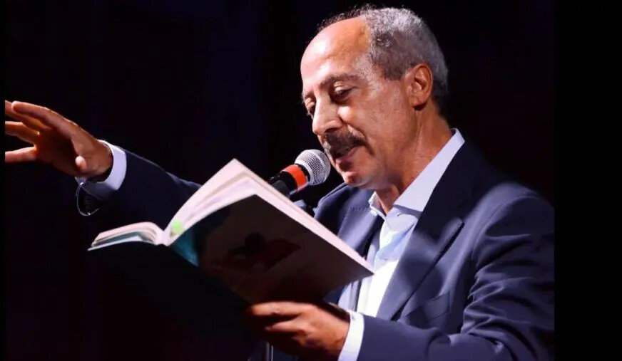 Carmine Abate vince il Premio Letterario Pisa con “Un paese felice” images Carmine Abate vince il Premio Letterario Pisa con “Un paese felice”