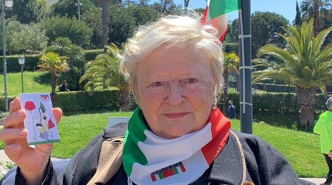 Catanzaro, l’ANPI ricorda Lorenza Rozzi e chiede una targa commemorativa in suo ricordo images Catanzaro, l’ANPI ricorda Lorenza Rozzi e chiede una targa commemorativa in suo ricordo