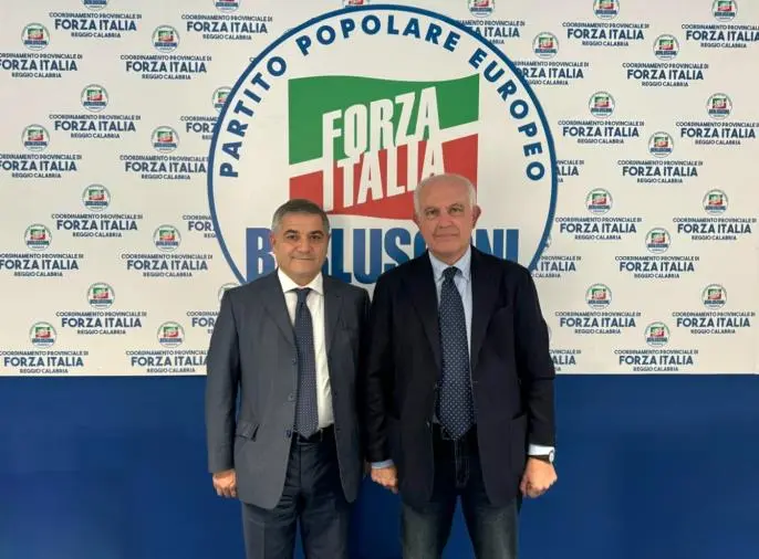 Reggio, anche l'ex segretario regionale UDC Giuseppe Palmisani aderisce a Forza Italia images Reggio, anche l'ex segretario regionale UDC Giuseppe Palmisani aderisce a Forza Italia