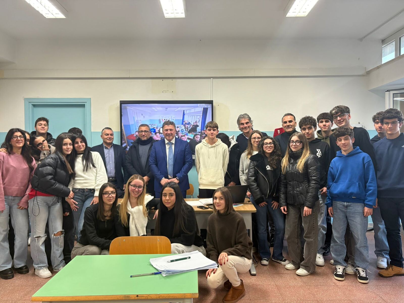 images L'attività della Dia in Calabria e l'entusiasmo tra gli studenti del Liceo classico di Catanzaro