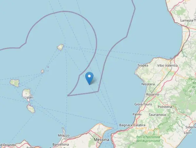 Scossa di terremoto con magnitudo 4.3 al largo delle coste del Vibonese images Scossa di terremoto con magnitudo 4.3 al largo delle coste del Vibonese