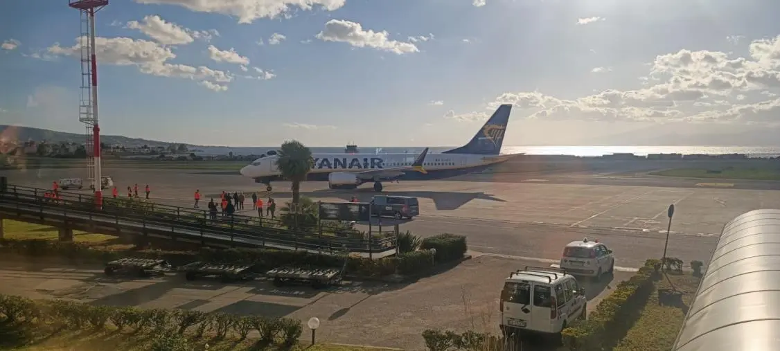 images Nuovi collegamenti Ryanair per l'estate 2025: tutti i dettagli delle rotte da Lamezia e Crotone 
