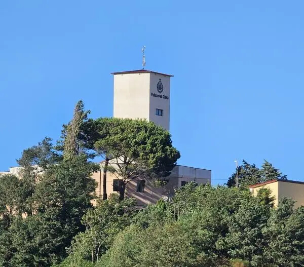 Chiaravalle Centrale dedica a Don Dino Piraino un parco nel giorno del suo 70° compleanno images Chiaravalle Centrale dedica a Don Dino Piraino un parco nel giorno del suo 70° compleanno