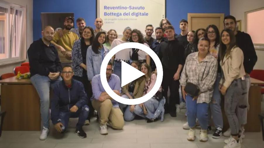 "Bottega del Digitale", concluso con successo il laboratorio d'ascolto del Collettivo Valarioti images "Bottega del Digitale", concluso con successo il laboratorio d'ascolto del Collettivo Valarioti