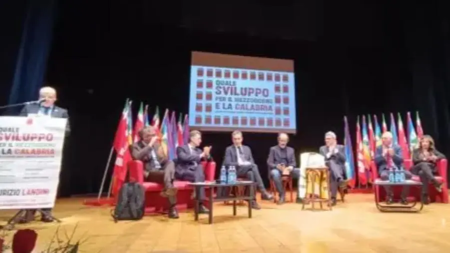 images Landini a Lamezia, Scalese (Cgil): "Valorizzare il patrimonio culturale, promuovendole potenzialità"