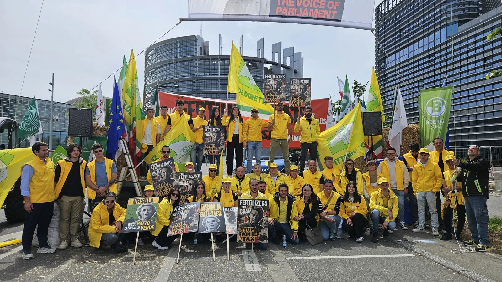 9ea40531-06cc-44e8-a86b-c0846c294bef_parisi-manifestanti-mobilitazione-coldiretti-strasburgo.webp