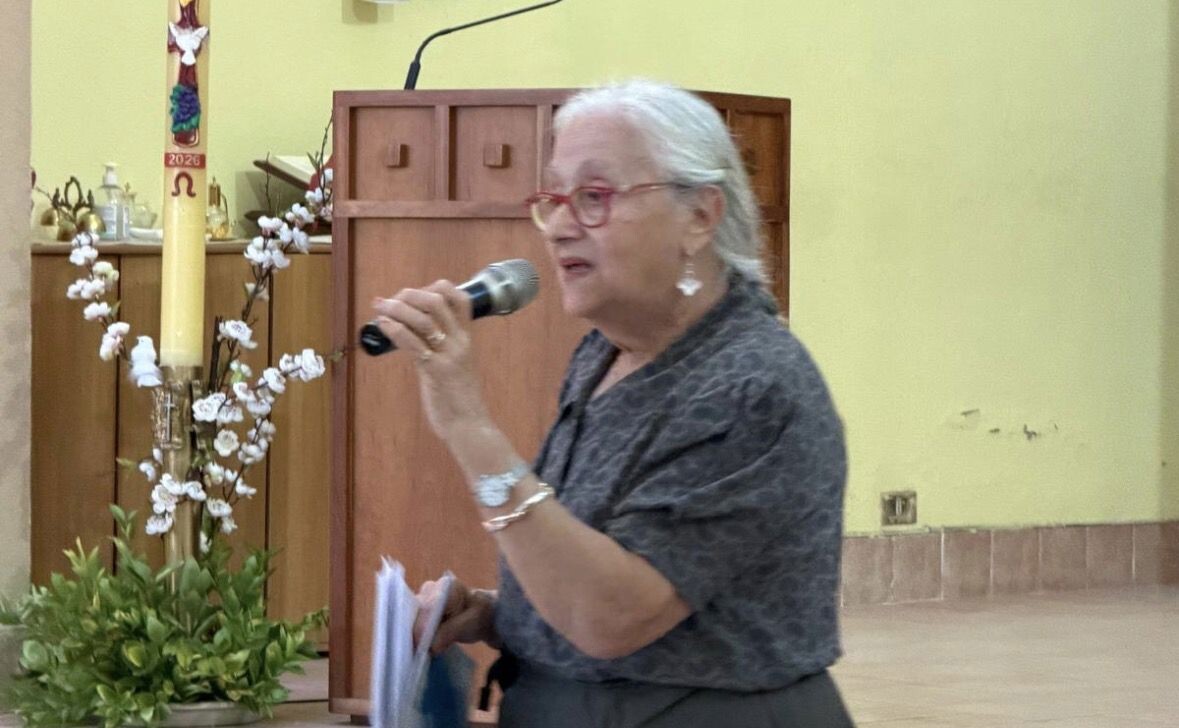 images Montepaone Lido, nella chiesa Parrocchiale folta partecipazione all'evento "Donna chi sei?"