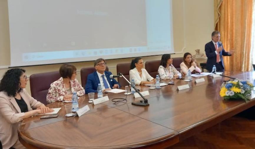 images "Luoghi e visioni di donne”, Soroptimist premia alcune imprenditrici calabresi