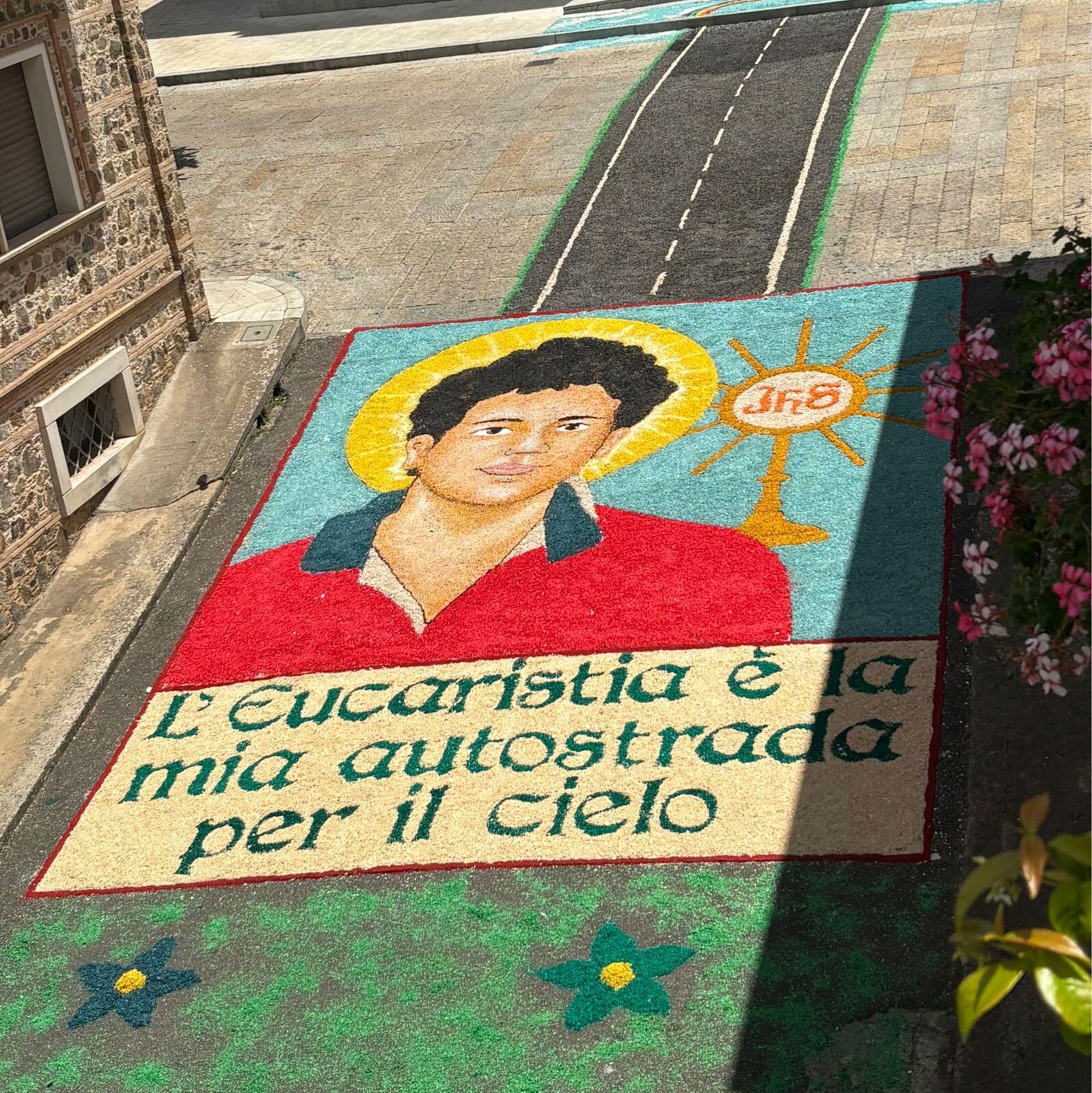 Corpus Domini, il Comune di Filadelfia rende omaggio al Gruppo dell’Infiorata images Corpus Domini, il Comune di Filadelfia rende omaggio al Gruppo dell’Infiorata