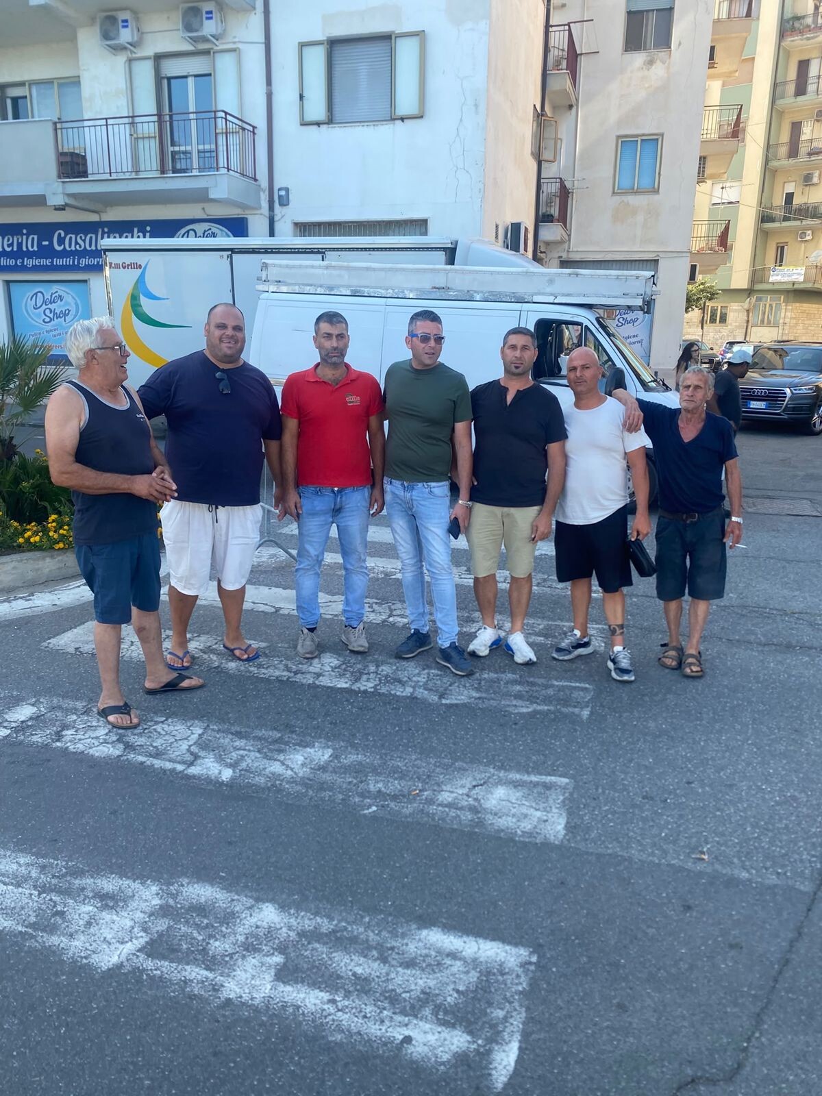Fiera Madonna di Porto Salvo a Lido, ancora polemiche per i ritardi del Comune images Fiera Madonna di Porto Salvo a Lido, ancora polemiche per i ritardi del Comune