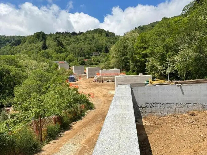 images Fagnano Castello, sit in del circolo Pd per far riaprire la Statale 283 delle Terme