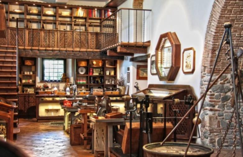 Musei del cibo, tra delizie del gusto e opere d'arte. Tra i quattro siti che raccontano la gastronomia Made in Italy c'è anche il Museo della Liquirizia "Amarelli"
images Musei del cibo, tra delizie del gusto e opere d'arte. Tra i quattro siti che raccontano la gastronomia Made in Italy c'è anche il Museo della Liquirizia "Amarelli"