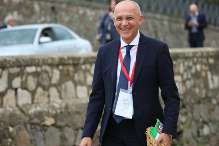 Us Catanzaro 1929, parla il“Soldatino” Di Livio: "Mio figlio farà bene con Mr Auteri"
images Us Catanzaro 1929, parla il“Soldatino” Di Livio: "Mio figlio farà bene con Mr Auteri"