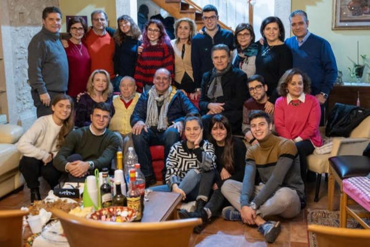 Il regalo di Natale di nonno Aldo: abbracciare i cugini americani originari di Cropani images Il regalo di Natale di nonno Aldo: abbracciare i cugini americani originari di Cropani