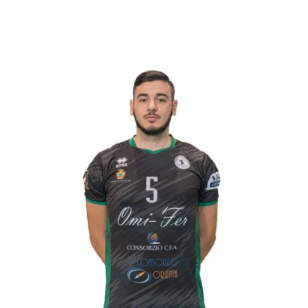 Omifer Palmi, Amato torna a vestire la maglia della sua città
images Omifer Palmi, Amato torna a vestire la maglia della sua città