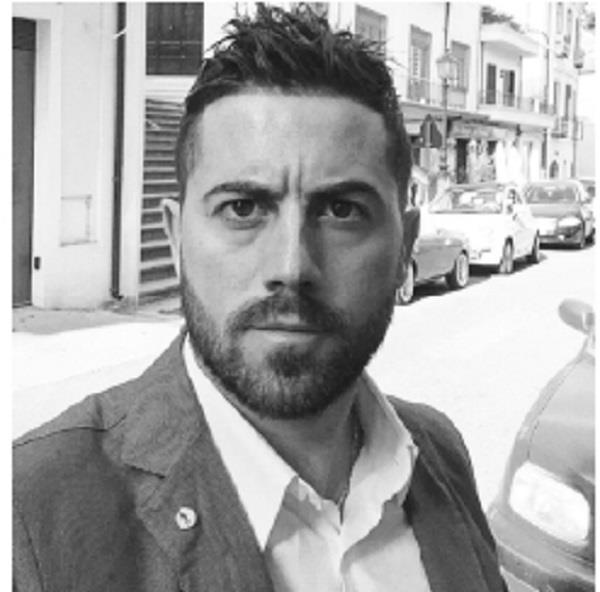 images Il consigliere comunale di Serrastretta, Alex Iuliano, traghetta nel “Gruppo Misto“