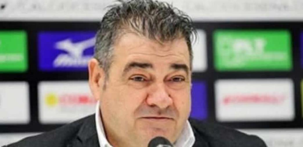 images Us Catanzaro 1929, la frenata sul calciomercato rallenta i piani dei giallorossi