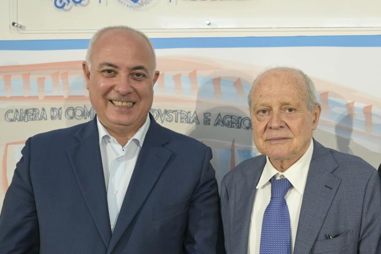 Lectio Magistralis del Presidente del CNEL, Tiziano Treu, al Parlamento delle Imprese di Cosenza images Lectio Magistralis del Presidente del CNEL, Tiziano Treu, al Parlamento delle Imprese di Cosenza