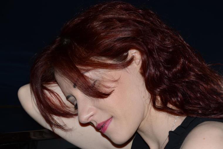 "Come sempre", il singolo dell'artista adottata dalla Calabria Alisya è disco d'oro in Belgio, Svizzera, Austria, Argentina e Irlanda images "Come sempre", il singolo dell'artista adottata dalla Calabria Alisya è disco d'oro in Belgio, Svizzera, Austria, Argentina e Irlanda