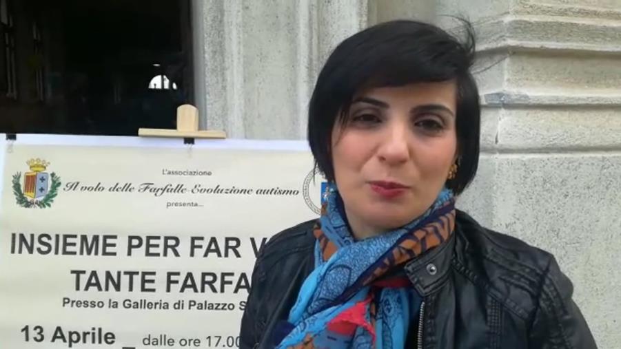 Autismo. L'Asp di Reggio Calabria non paga le cure alla figlia: nuova protesta di Angela Villani images Autismo. L'Asp di Reggio Calabria non paga le cure alla figlia: nuova protesta di Angela Villani