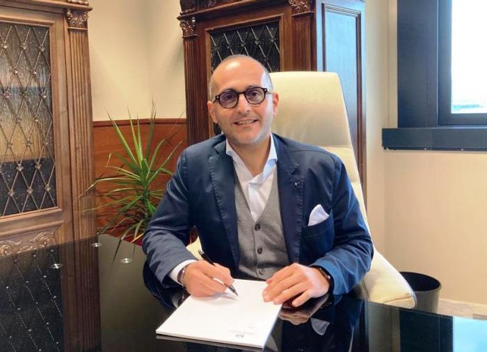 Vaccini nel Cosentino. De Caprio (FI): "Intendo stare vicino cittadini per superare la crisi" images Vaccini nel Cosentino. De Caprio (FI): "Intendo stare vicino cittadini per superare la crisi"