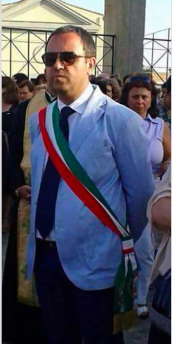 images Disservizi alla BCC Mediocrati di Frascineto, l'assessore comunale Gaetani si schiera dalla parte dei cittadini