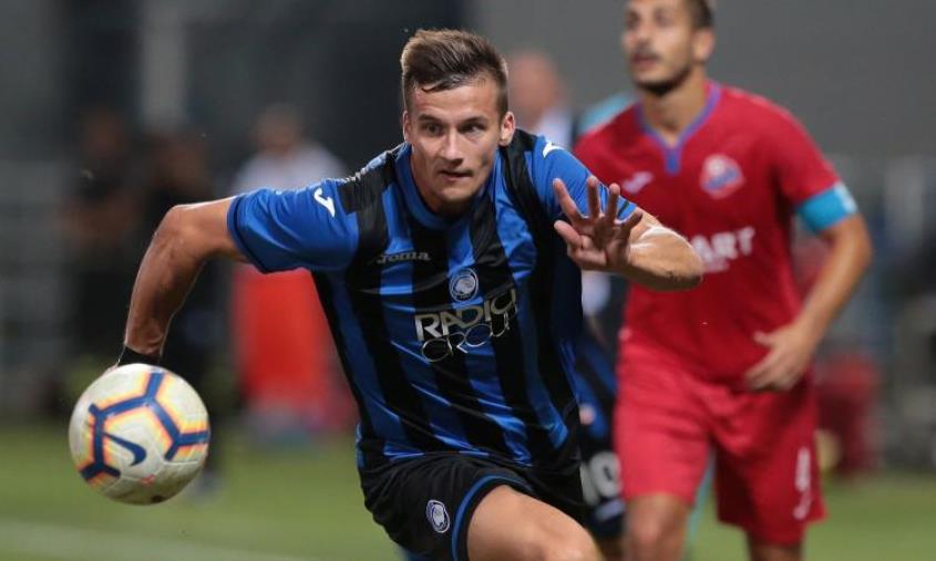 images Calcio. E' ufficiale: il polacco Reca dall'Atalanta va in prestito al Crotone