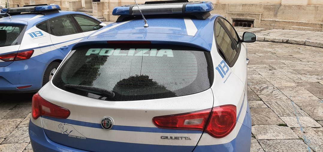 images Catanzaro, spaccio di droga in centro: controlli a tappeto della Polizia al Pianicello