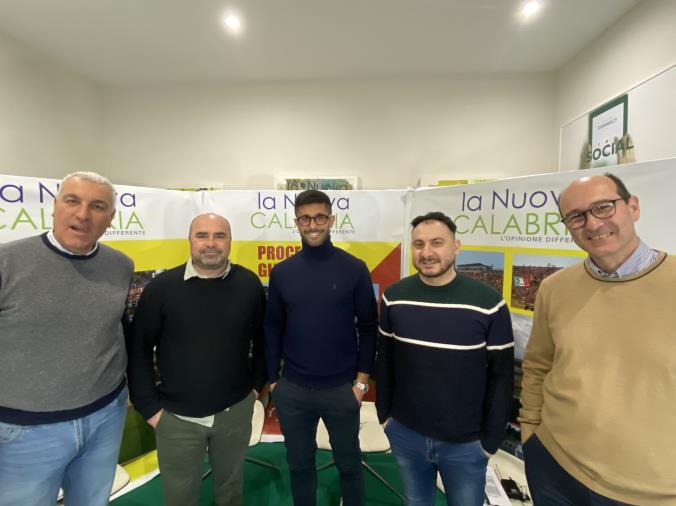 Processo Giallorosso. Rimonta da dieci e lode ma il Catanzaro si ferma a Castellammare (GUARDA LA DIRETTA) images Processo Giallorosso. Rimonta da dieci e lode ma il Catanzaro si ferma a Castellammare (GUARDA LA DIRETTA)