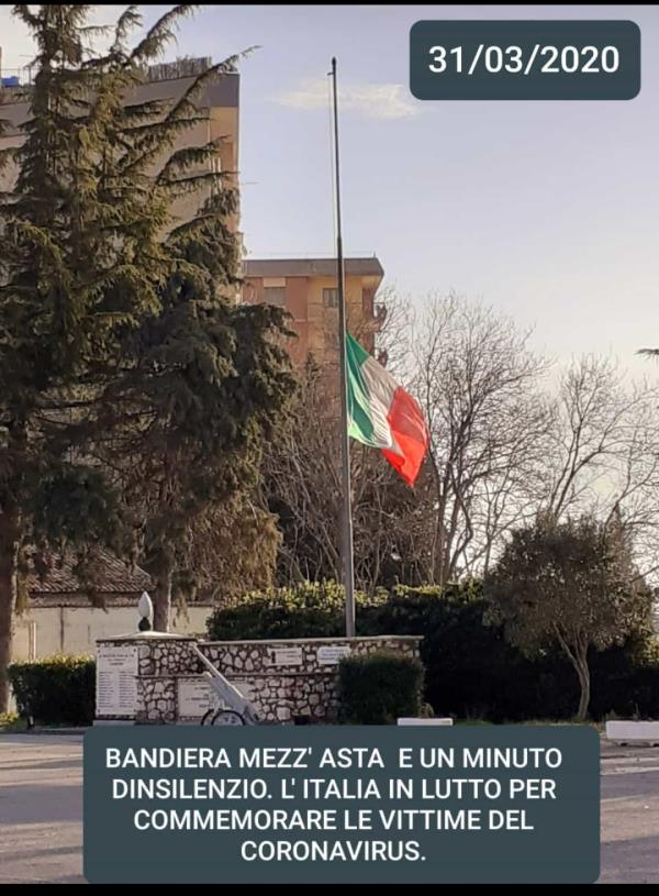 Coronavirus. La Calabria si ferma e i sindaci rendono omaggio alle vittime del Covid-19 (VIDEO) images Coronavirus. La Calabria si ferma e i sindaci rendono omaggio alle vittime del Covid-19 (VIDEO)