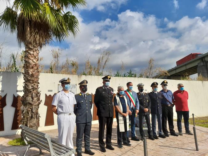 Soverato. Oggi il ricordo della tragedia delle Giare: la cerimonia con le istituzioni per il 21esimo anniversario images Soverato. Oggi il ricordo della tragedia delle Giare: la cerimonia con le istituzioni per il 21esimo anniversario