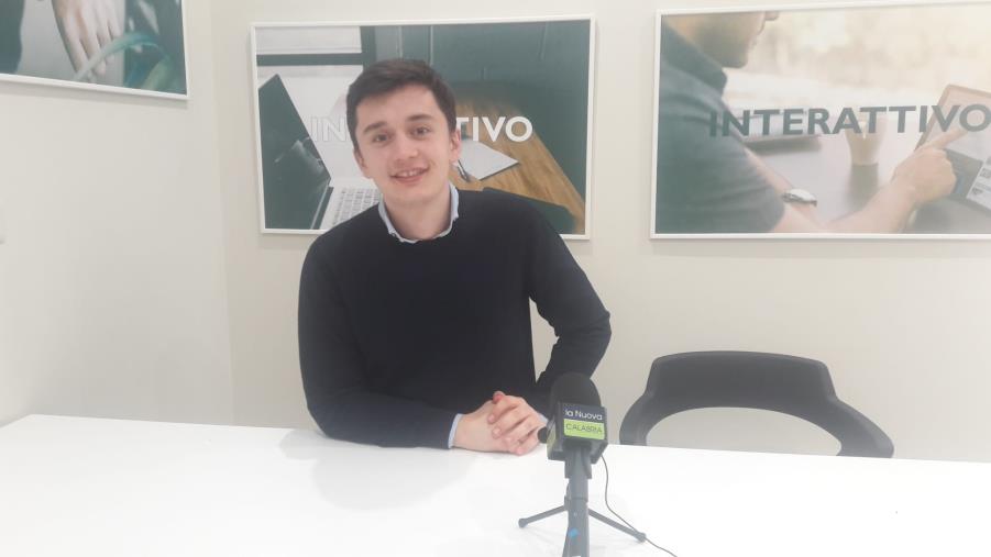 La politica e le speranze per il futuro: a tu per tu con Bernard Dika (DIRETTA) images La politica e le speranze per il futuro: a tu per tu con Bernard Dika (DIRETTA)