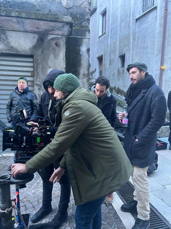 Cinema, concluse a Tortora le riprese della serie “Bologna Brigante” images Cinema, concluse a Tortora le riprese della serie “Bologna Brigante”